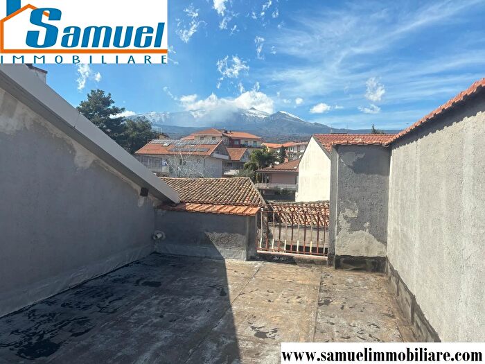 Casa quadrilocale in vendita in Via Don Luigi Sturzo, Giarre