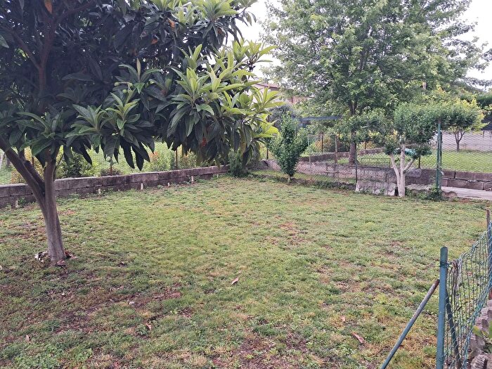 Casa con 5 locali in vendita in Cazzano Di Tramigna