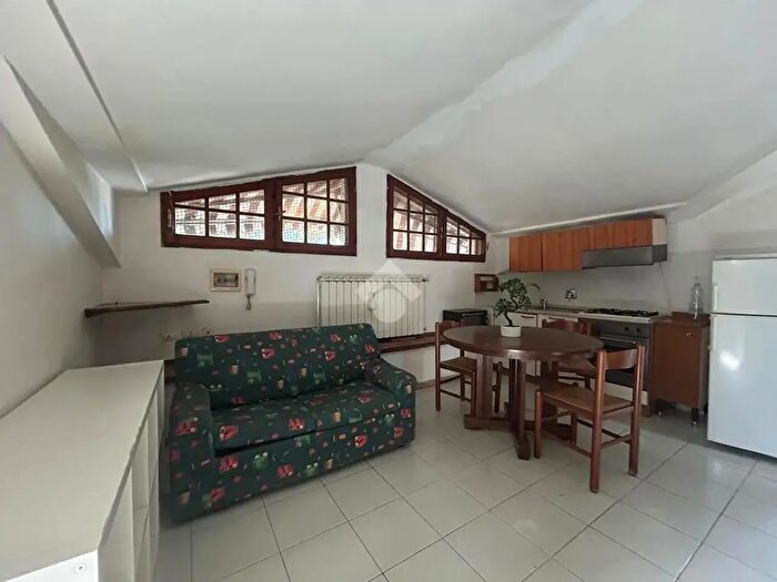 Appartamento quadrilocale in vendita in Viale Repubblica, Correggio