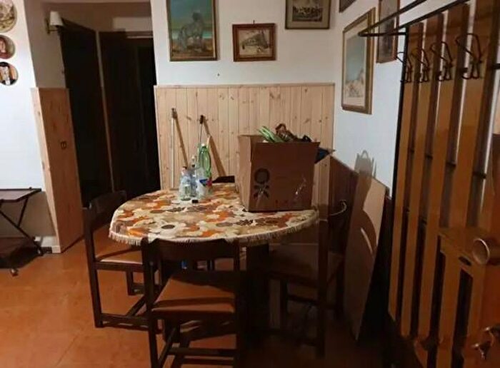 Appartamento trilocale in vendita in Via Saragozza, Imola