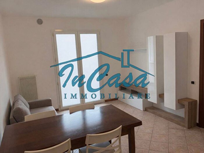 Appartamento trilocale in affitto in Centro, Noale