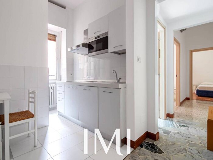 Appartamento trilocale in affitto in Via Privata Metauro, Giambellino, Milano