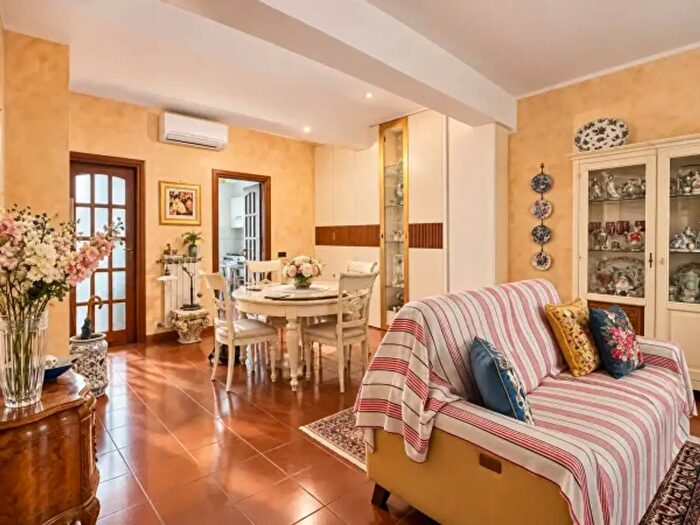 Appartamento bilocale in vendita in Via Emilio Lepido, Roma