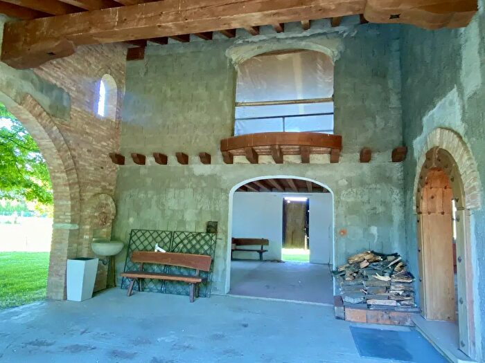 Casa in vendita in Via Roma, Loreggia