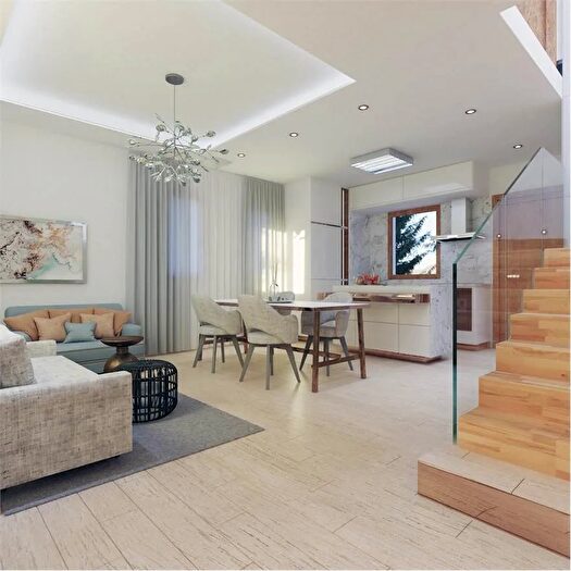 Casa con 6 locali in vendita in Via San Michele Piuro So, Piuro