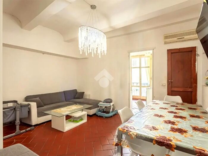 Appartamento bilocale in vendita in Via Ghibellina, Firenze
