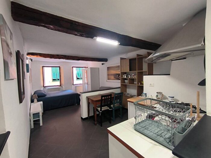 Appartamento monolocale in affitto in Via Carloforte, Pegli, Genova