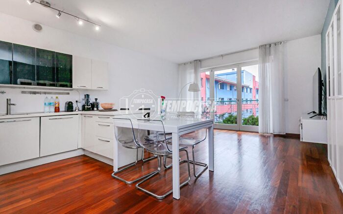 Appartamento trilocale in vendita in Via Don Giovanni Minzoni, Milano