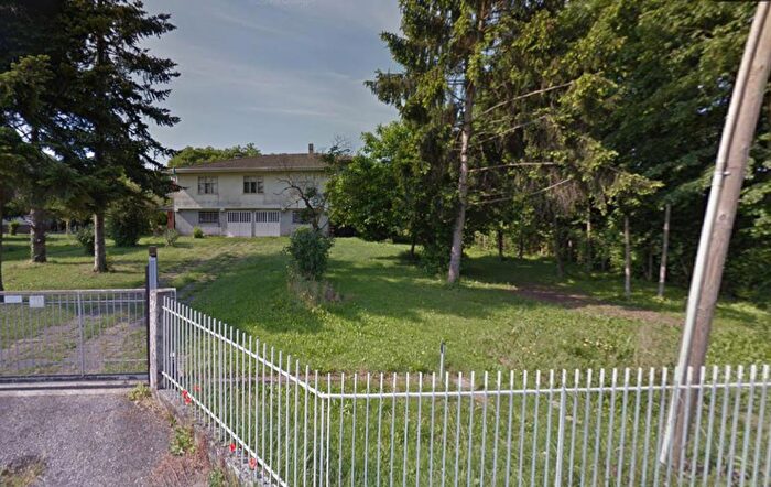 Casa con 6 locali in vendita in Via Pioveghetto, Padova