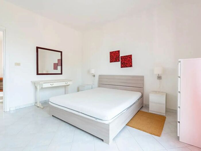 Casa con 8 locali in affitto in Catania