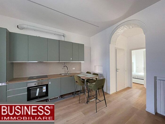 Appartamento trilocale in affitto in Via Alessandro Tadino, Buenos Aires, Milano