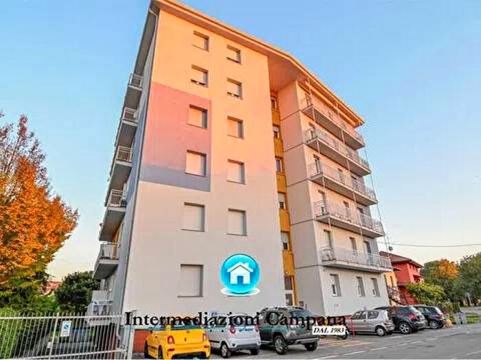 Appartamento trilocale in affitto in Via Cesare Battisti B, Seriate