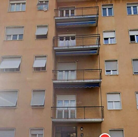 Appartamento trilocale in affitto in Via Aprile, Maslianico