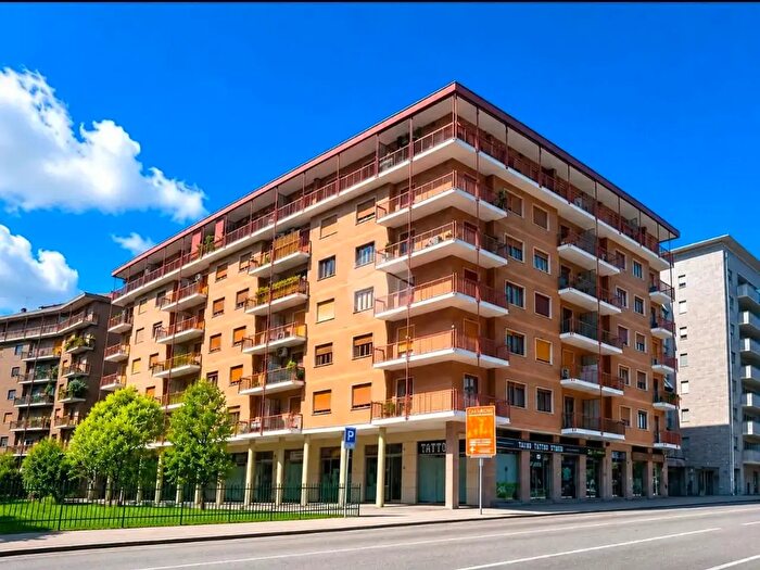 Appartamento trilocale in vendita in Via Edmondo De Amicis, Collegno