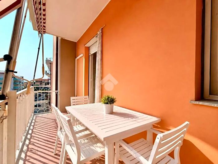 Appartamento monolocale in vendita in Via Alcide De Gasperi, Albenga