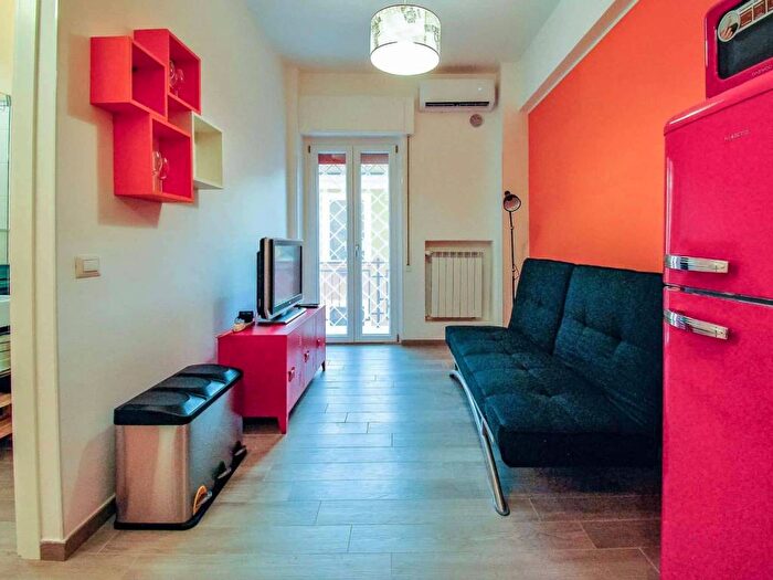 Appartamento trilocale in affitto in Via delle Fresie, Centocelle, Roma