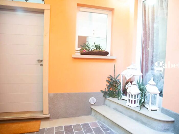 Casa quadrilocale in vendita in Via San Martino, Calolziocorte