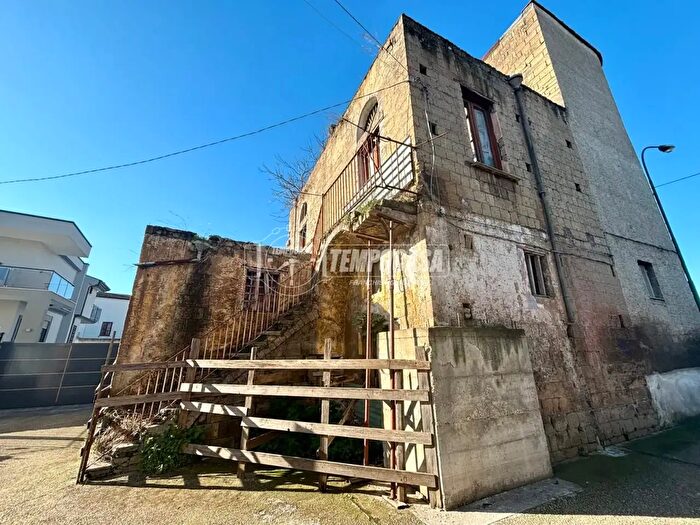 Casa trilocale in vendita in Via Parrocchia, Nola