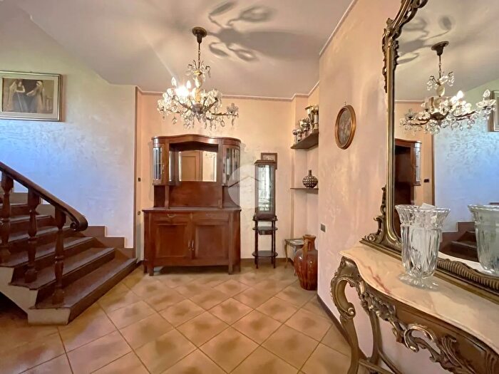 Casa con 5 locali in vendita in Zona Monti Cimini, Viterbo