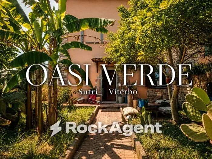 Casa con 5 locali in vendita in Via dei Ludi b, Sutri