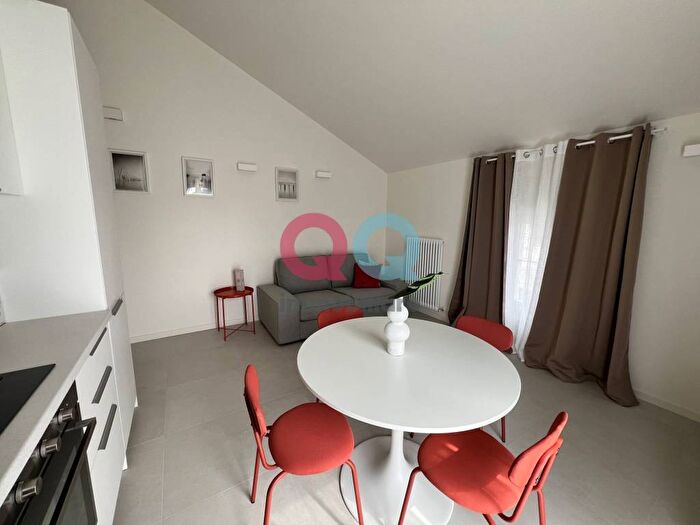 Appartamento trilocale in affitto in Via Udine, Centro, Martignacco