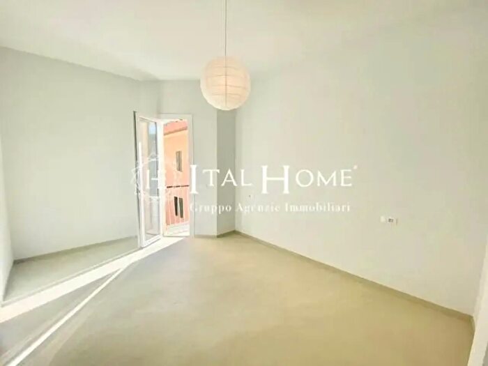 Appartamento trilocale in vendita in Corso Dante Alighieri, Alassio