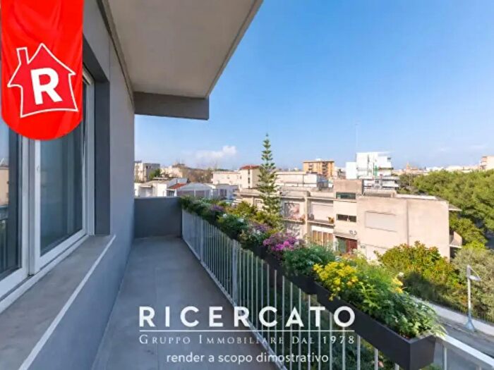 Appartamento trilocale in vendita in Via Regina Elena, Lecce