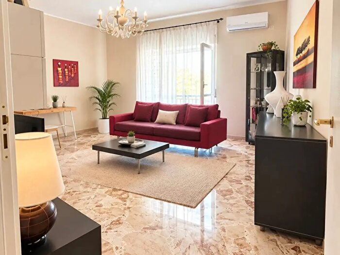 Appartamento quadrilocale in vendita in Via San Leonardo, Salerno