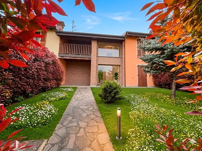 Casa con 5 locali in vendita in Torre Sachetti, Stradella