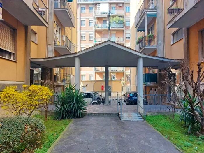 Appartamento quadrilocale in vendita in Via Alberto Franchetti, Parma