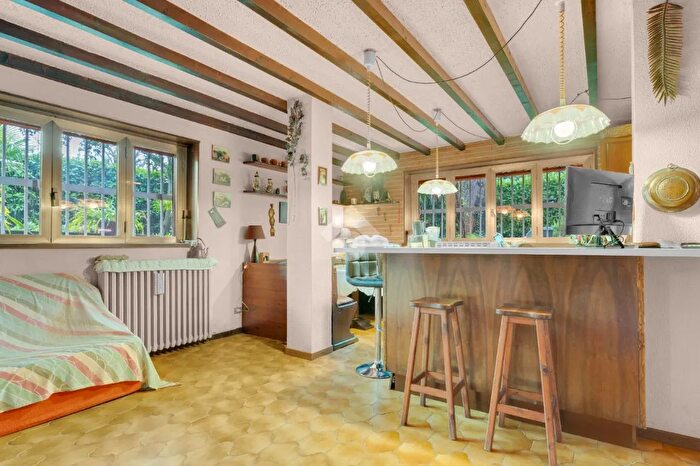 Casa quadrilocale in vendita in Via Monteverdi, Trezzano Sul Naviglio