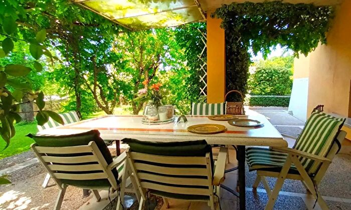 Casa con 11 locali in vendita in Conegliano