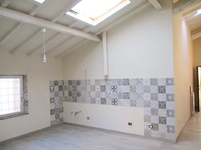 Appartamento trilocale in vendita in Pontedera