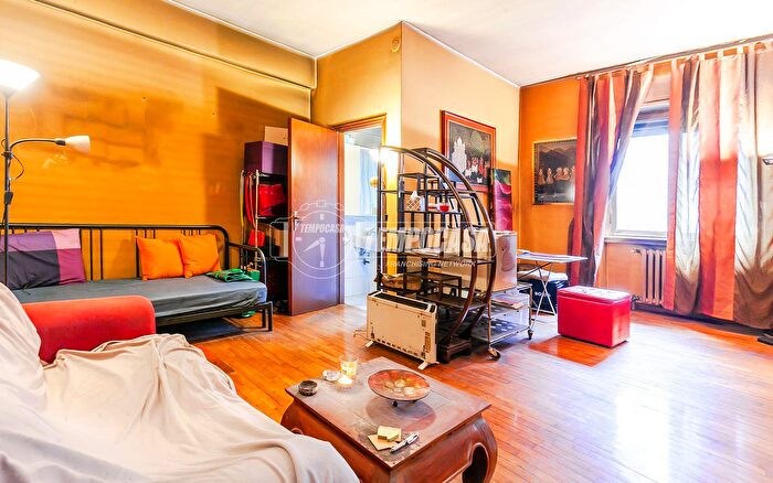 Appartamento monolocale in vendita in Viale Misurata, Milano