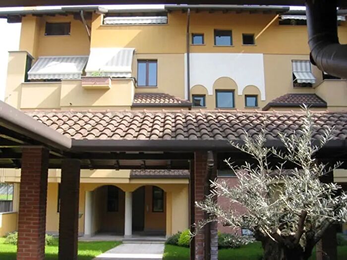 Appartamento bilocale in affitto in Via Due Martiri, San Vittore Olona