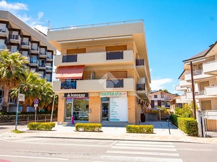 Appartamento bilocale in vendita in Via Mincio, Alba Adriatica