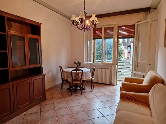 Appartamento quadrilocale in vendita in Campi Bisenzio