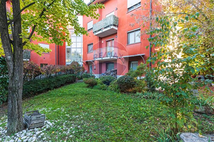 Appartamento trilocale in vendita in Via IV Novembre, Fontanellato