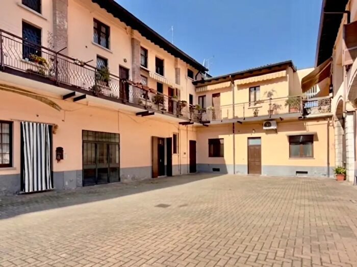 Appartamento bilocale in vendita in Via Indipendenza, Brescia