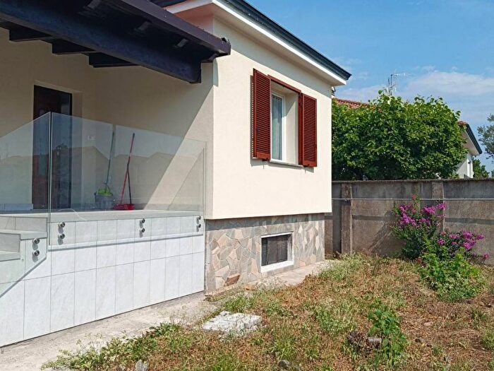 Casa trilocale in affitto in Via Roma, Centro, Arluno