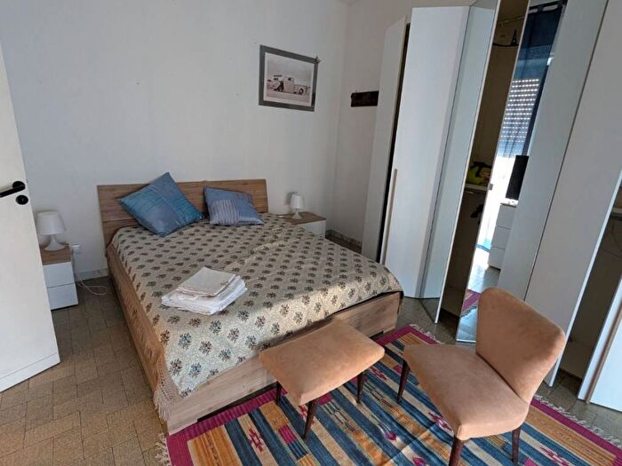 Appartamento bilocale in affitto in Via Gino Menconi, Avenza, Carrara
