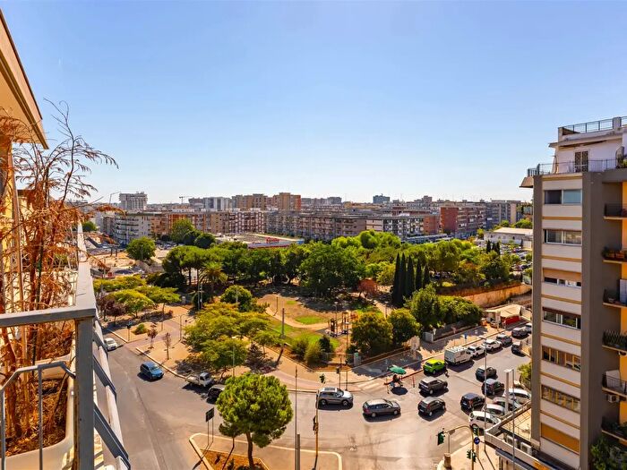 Appartamento quadrilocale in vendita in Viale Luigi Sturzo, Bari