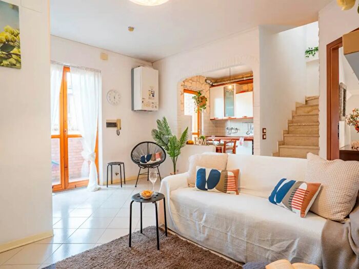 Appartamento quadrilocale in vendita in Via Bocca degli Abbati, Castelnuovo Berardenga