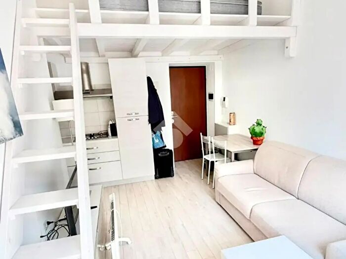 Appartamento monolocale in affitto in Via Eugenio Villoresi, Milano