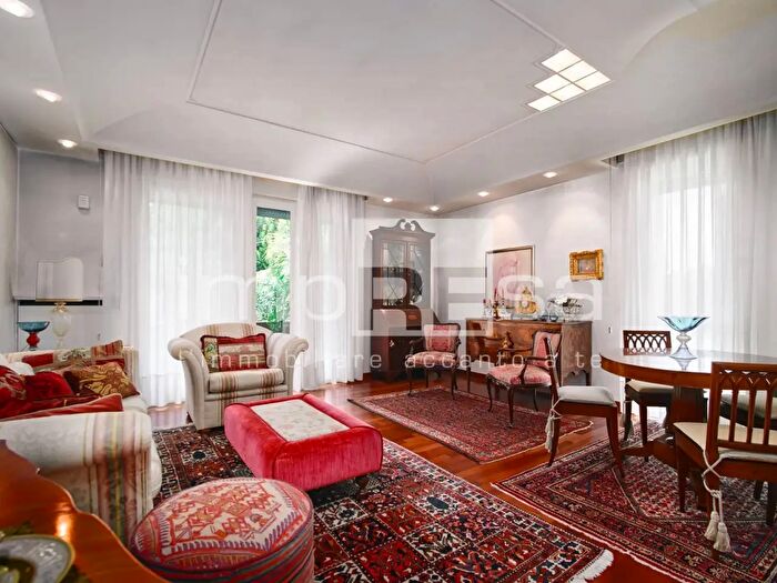Appartamento trilocale in vendita in Via Locchi, Treviso