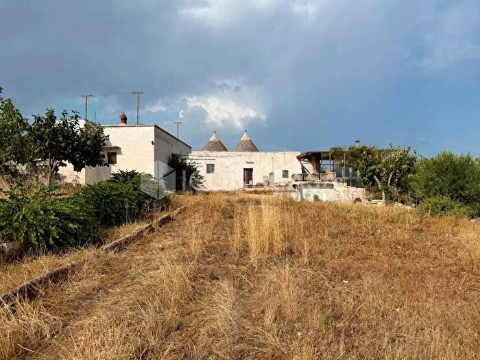 Casa quadrilocale in vendita in Strada Provinciale SNC, Ostuni