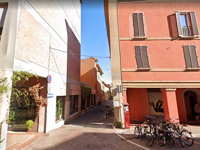 Appartamento quadrilocale in affitto in Via Senzanome, Saragozza dentro le Mura, Bologna