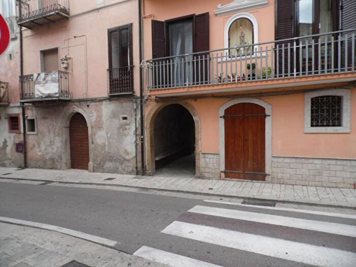 Appartamento bilocale in vendita in Via SantAntonio Abate, Montefalcione