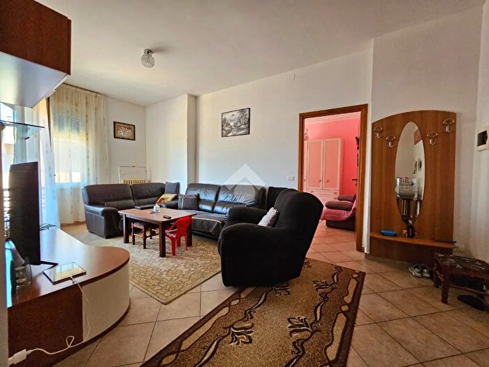 Appartamento quadrilocale in vendita in Via Pio Corsi, Nizza Monferrato