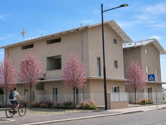 Appartamento quadrilocale in vendita in Viale Amerigo Vespucci, Ravenna